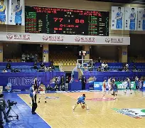 包含江苏男篮全面占优势，碾压福建男篮的词条