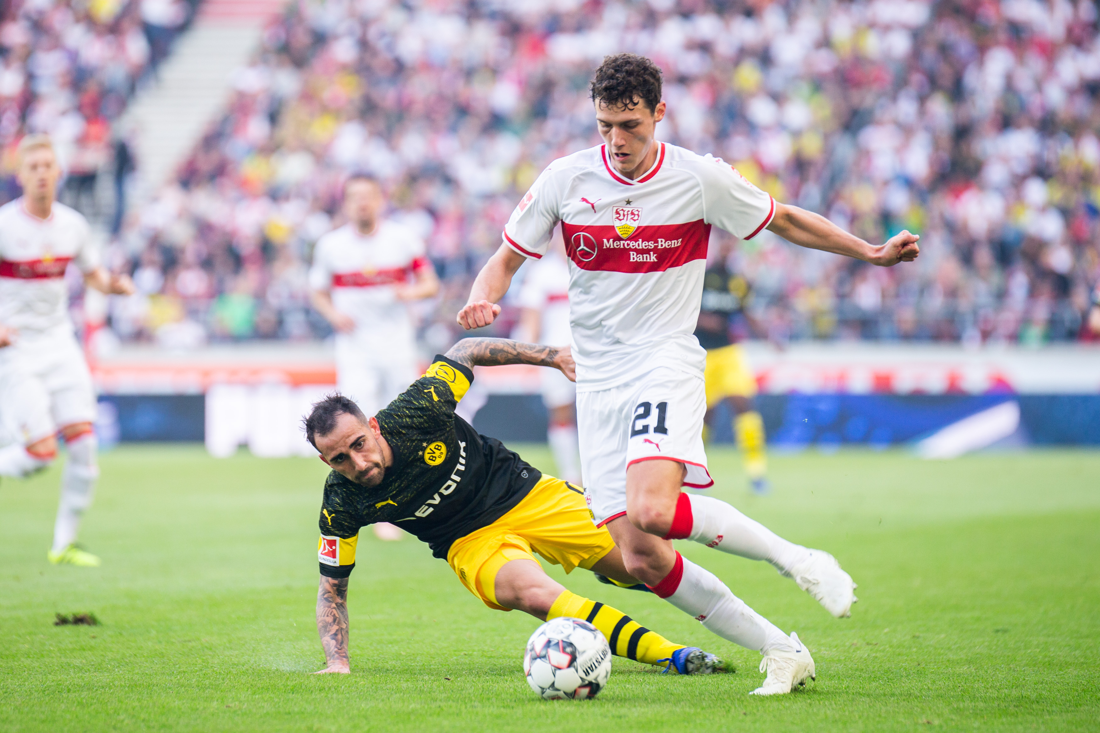 多特蒙德战术灵活应对,取得双线连胜引人瞩目的简单介绍 多特蒙德战术灵活应对,取得双线连胜引人瞩目的简单介绍