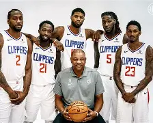 包含快船队遭遇劲敌，发挥不尽如人意的词条