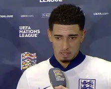 不莱梅遭遇惨败，教练组开始思索战术调整的简单介绍