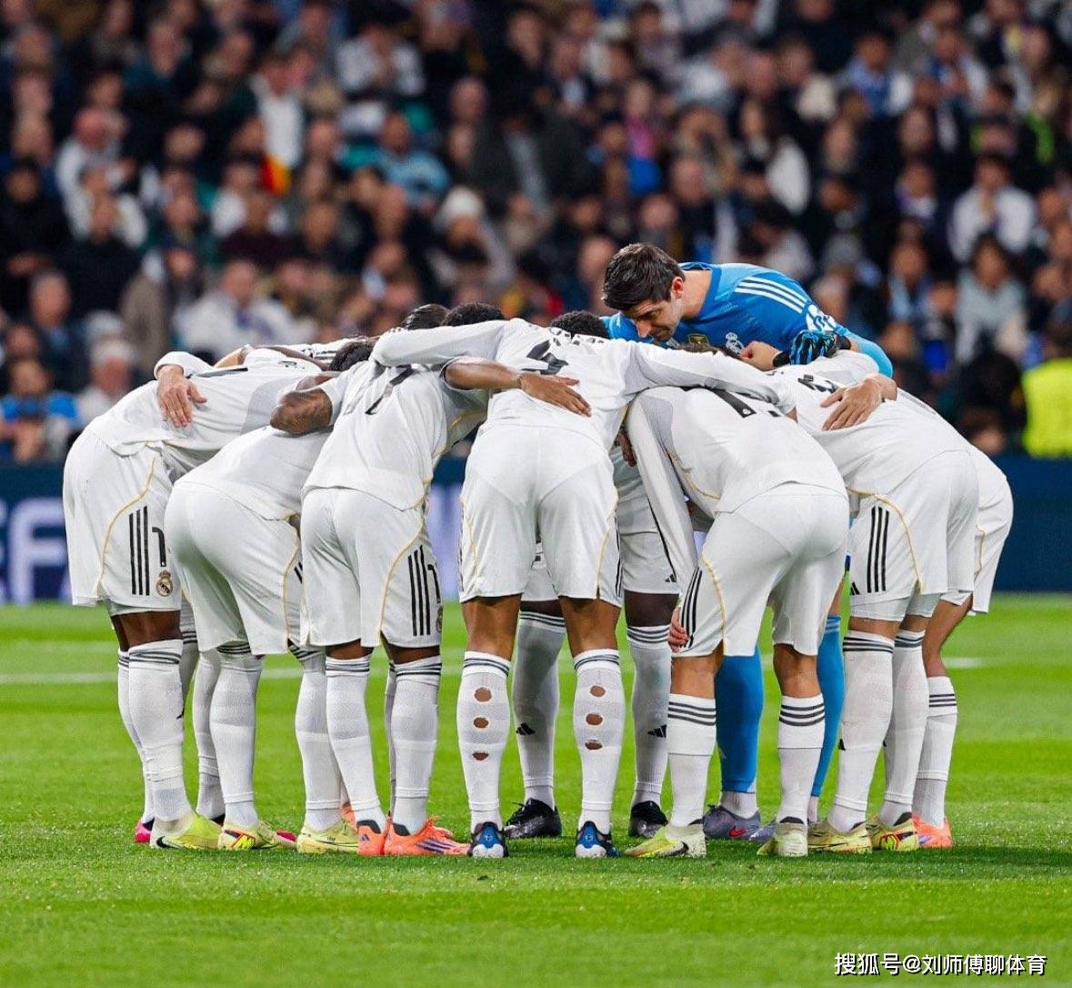官网入口-关于皇马超级巨星受伤，球迷热议下一步的信息