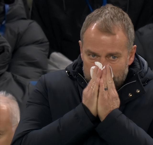 C7娱乐中国-巴萨客场遭遇惨败，欧冠前景堪忧