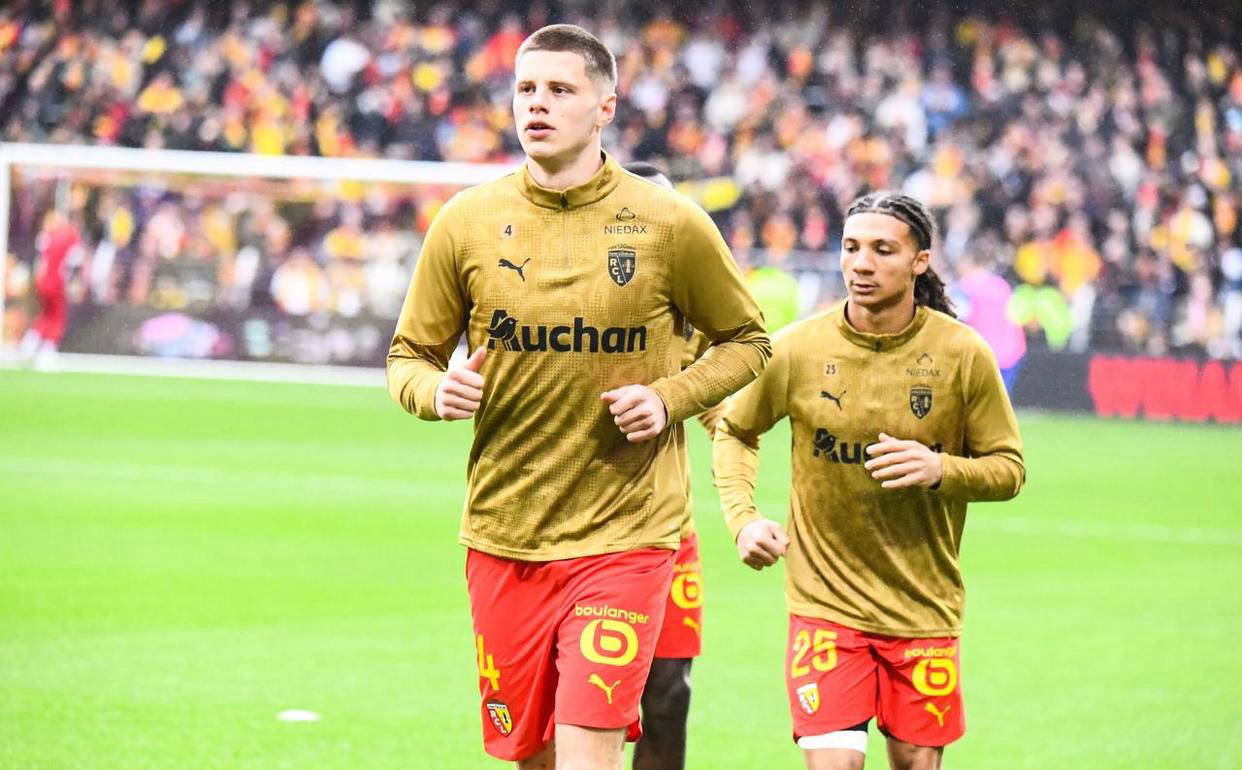 关于摩纳哥新援四场破门，稳坐法甲射手榜榜首的信息